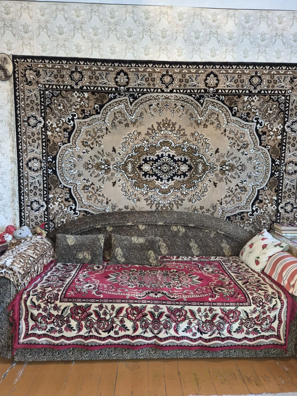 Продам большая 2х комн квартира пр. Гагарина Металлургически