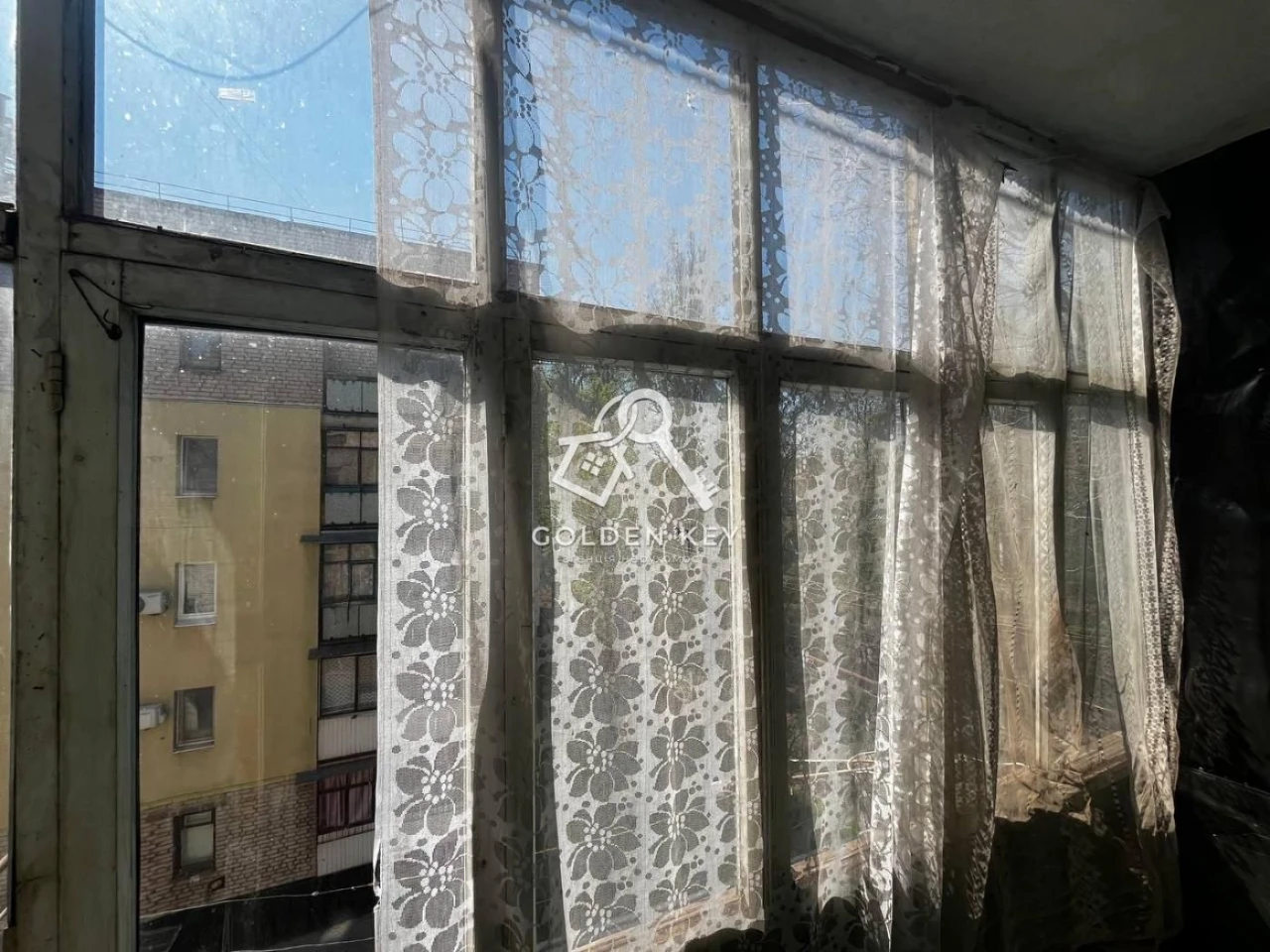 Продажа однокомнатной квартиры (чешская) площадью 44 кв.
