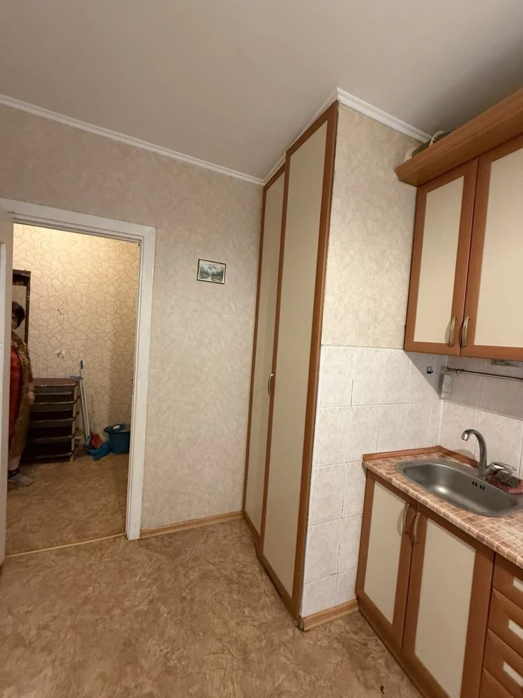 For sale, 3-room apartment in Eastern -1