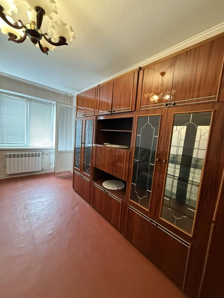 For sale, 3-room apartment in Eastern -1