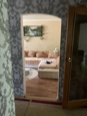 For Sale: 3-room apartment on Gagarin Avenue (University stop).