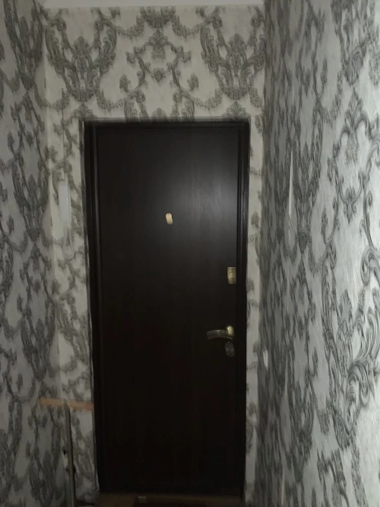 For Sale: 3-room apartment on Gagarin Avenue (University stop).