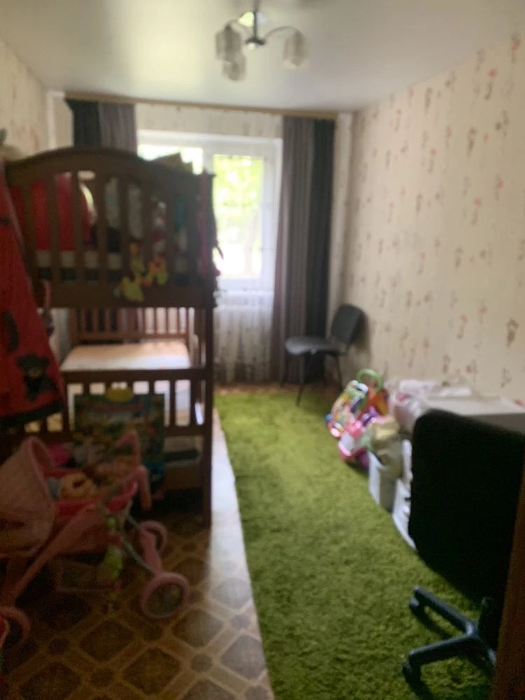 For Sale: 3-room apartment on Gagarin Avenue (University stop).