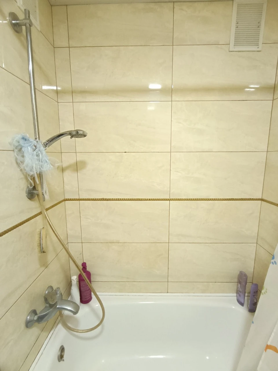 For sale, spacious apartment in the city center on Haritonova Street
