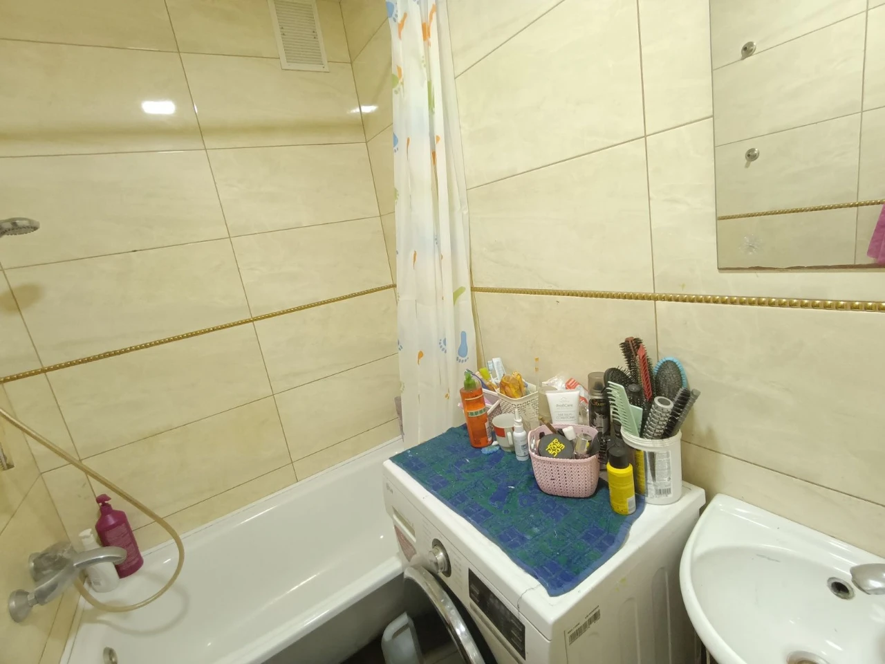 For sale, spacious apartment in the city center on Haritonova Street