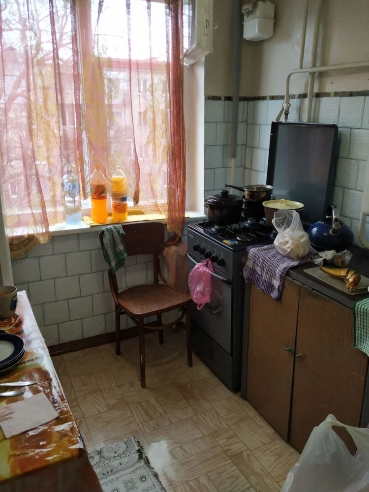 Selling/Trading a 4-room apartment