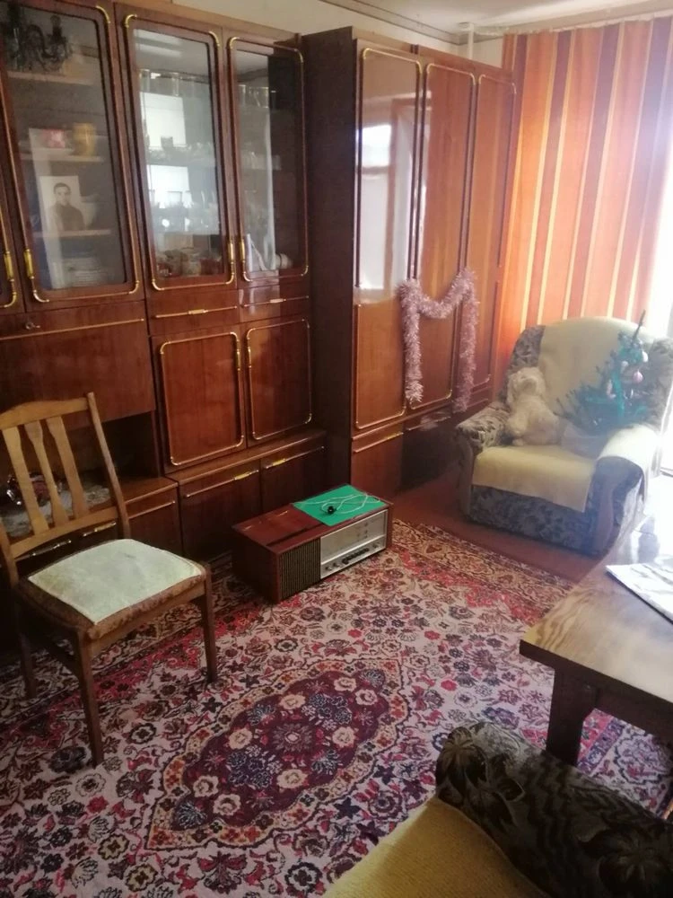 Selling/Trading a 4-room apartment