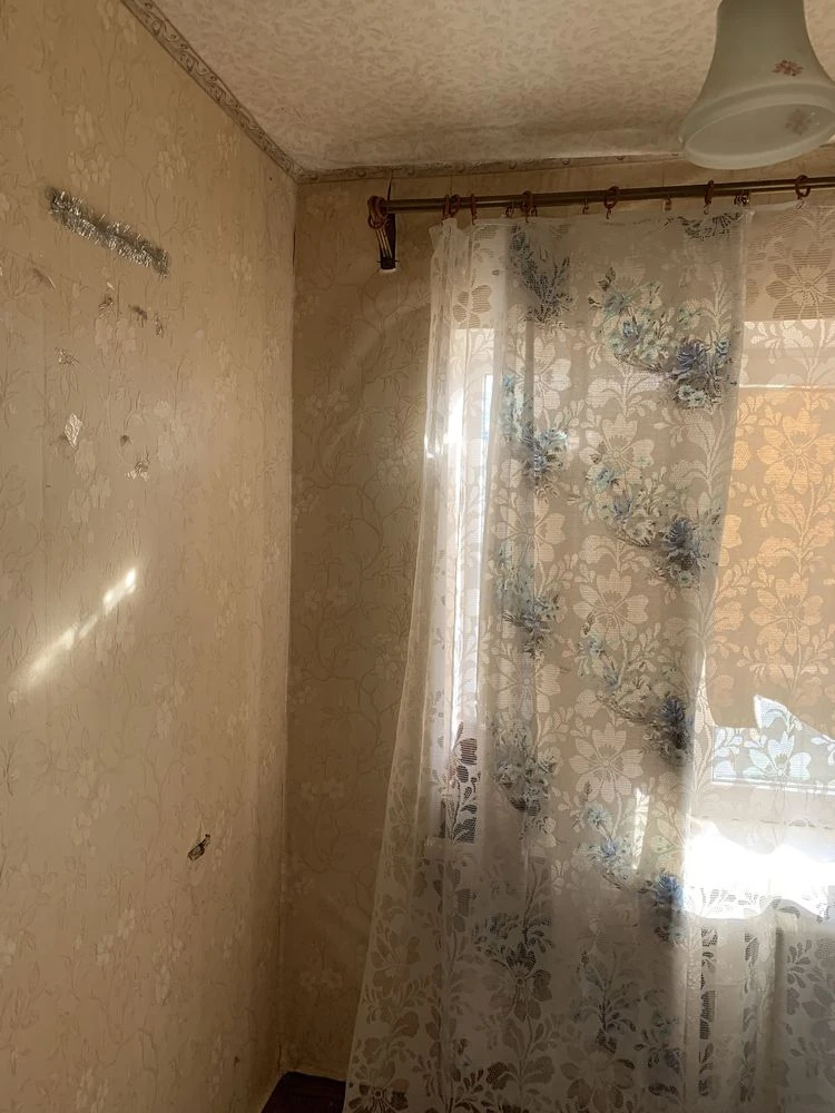 Продаю квартиру, 95 квартал, 3-кімнатну
