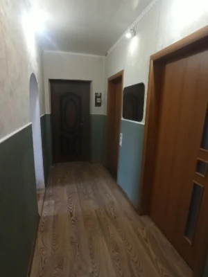 Продається двокімнатна квартира.