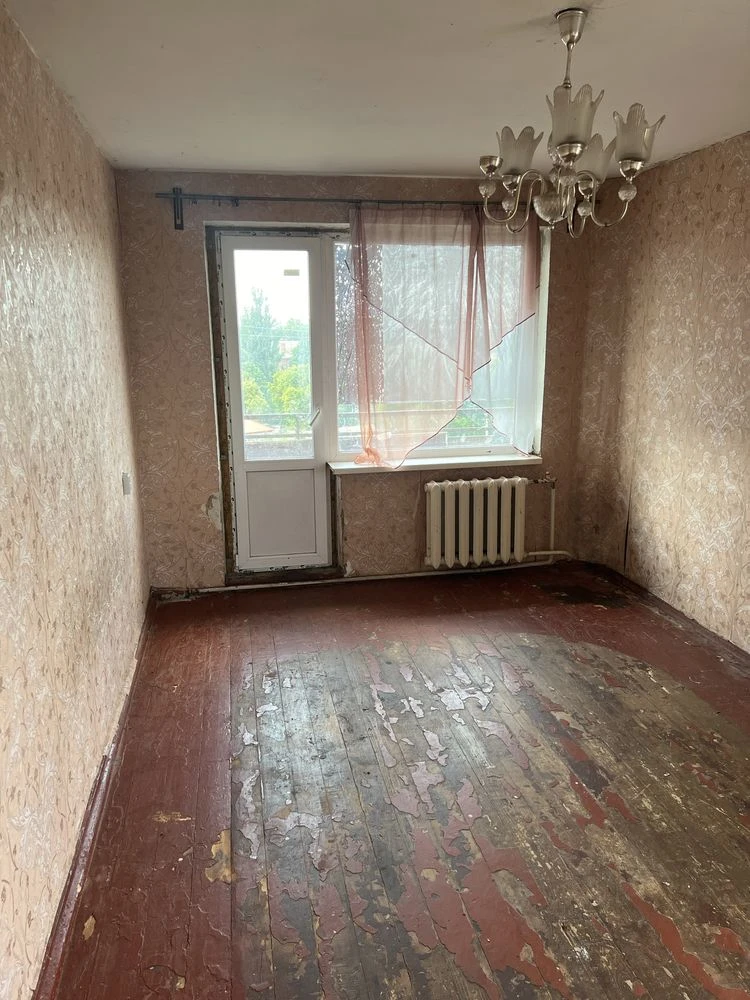 Продажа на Мира , 3 комнатная квартира.
