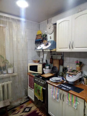Продам 3-кімнатну квартиру (парна, Балакіна - можливий ОБМ