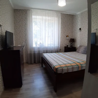 For Sale: 3-room apartment on Karachun