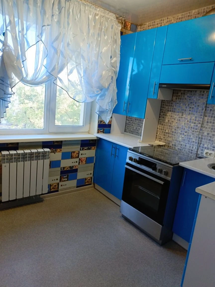For Sale: 2-room apartment in Sosgorod Vostok