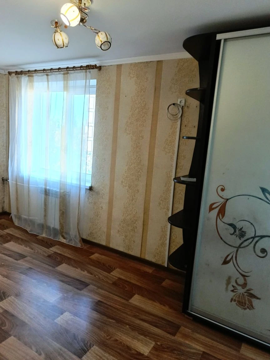 For Sale: 2-room apartment in Sosgorod Vostok