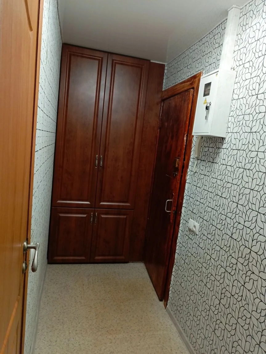 For Sale: 2-room apartment in Sosgorod Vostok