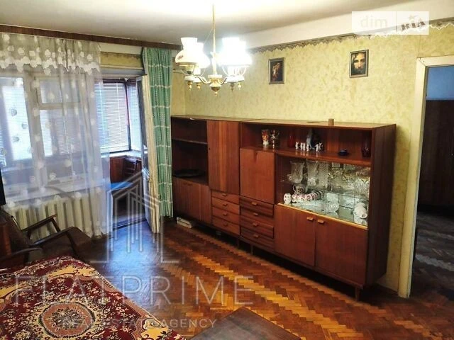 For sale 2 rooms on Danylo Shcherbakivskoho St.