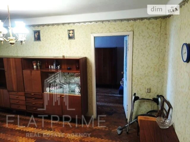 For sale 2 rooms on Danylo Shcherbakivskoho St.