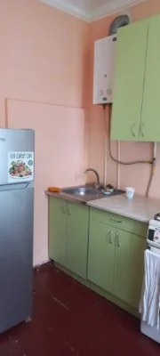 Продам квартиру возле  стадиона металлург