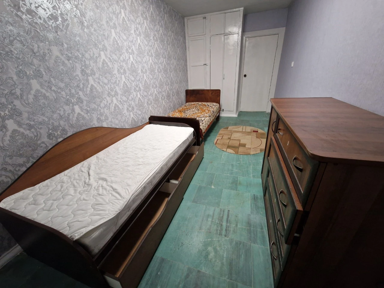 В продаже двух комнатная на Кокчетавской