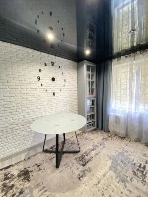 For Sale: 3-bedroom apartment in the 95th district