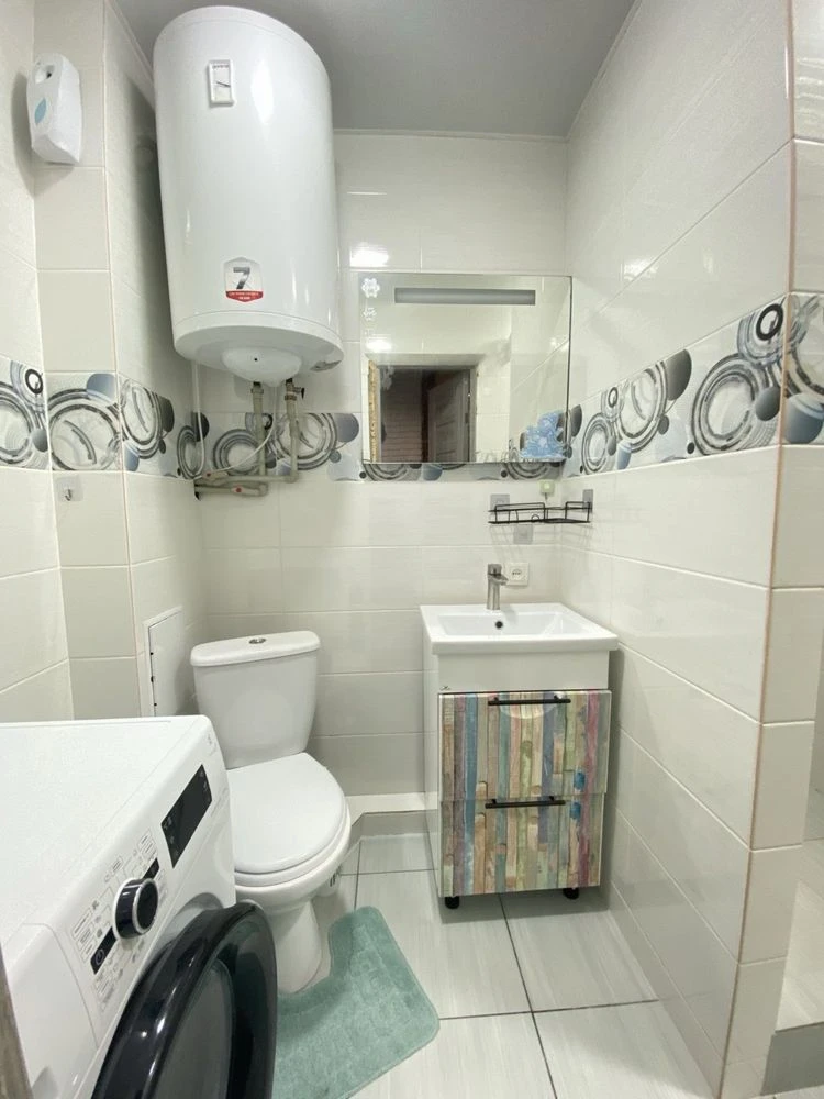 For Sale: 3-bedroom apartment in the 95th district