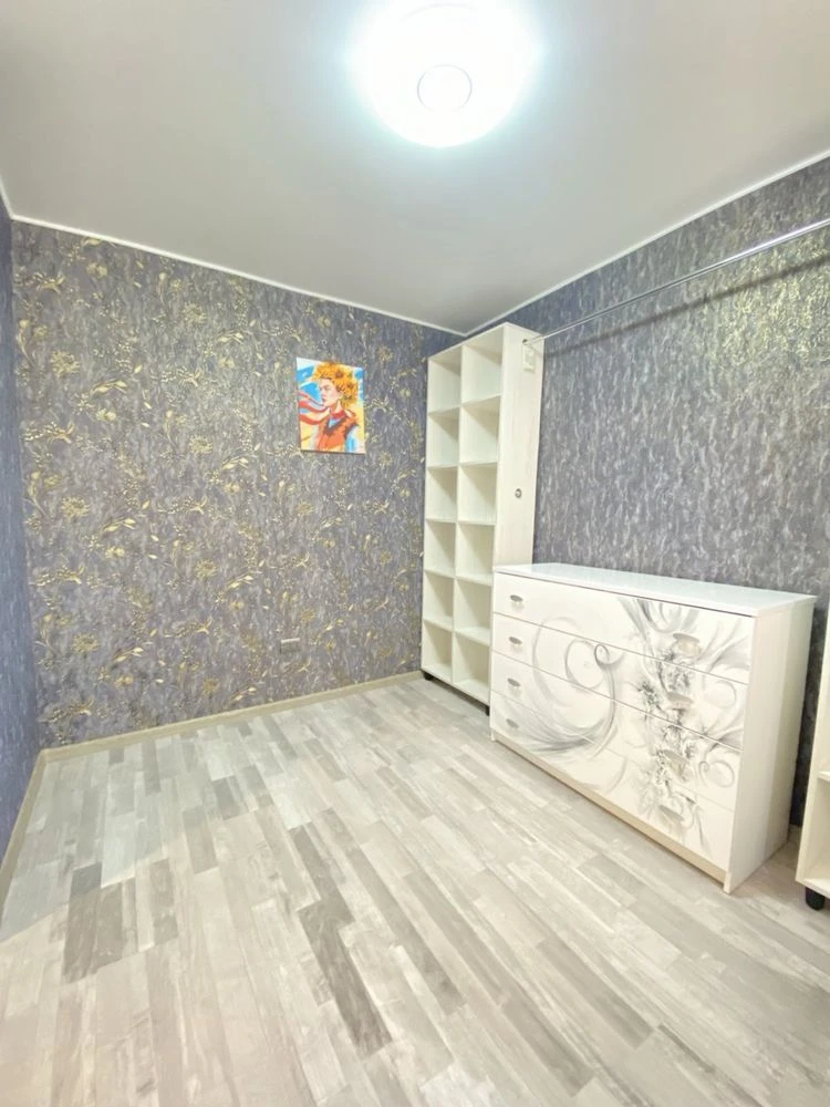 For Sale: 3-bedroom apartment in the 95th district