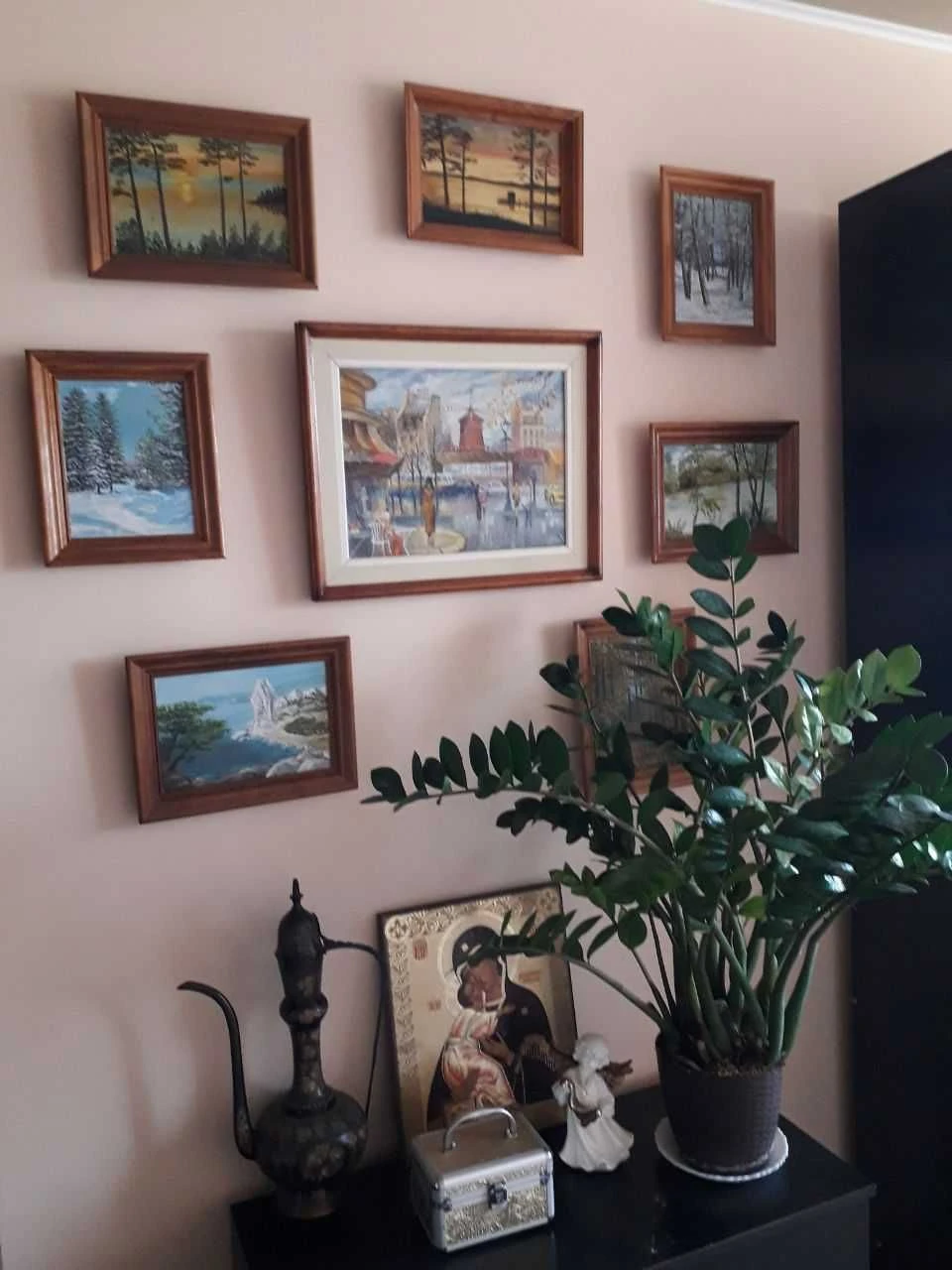 Продается 4 комнатная квартира по ул. Спасская ( Кривой Рог)