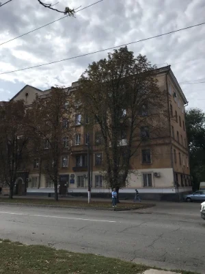 FOR SALE: Excellent 3-room Stalinist apartment in the CITY CENTER
