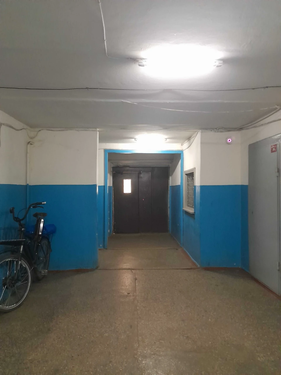 Продается 2-комнатная квартира на улице Миколи Ткачова, бывшая улица Мухиной