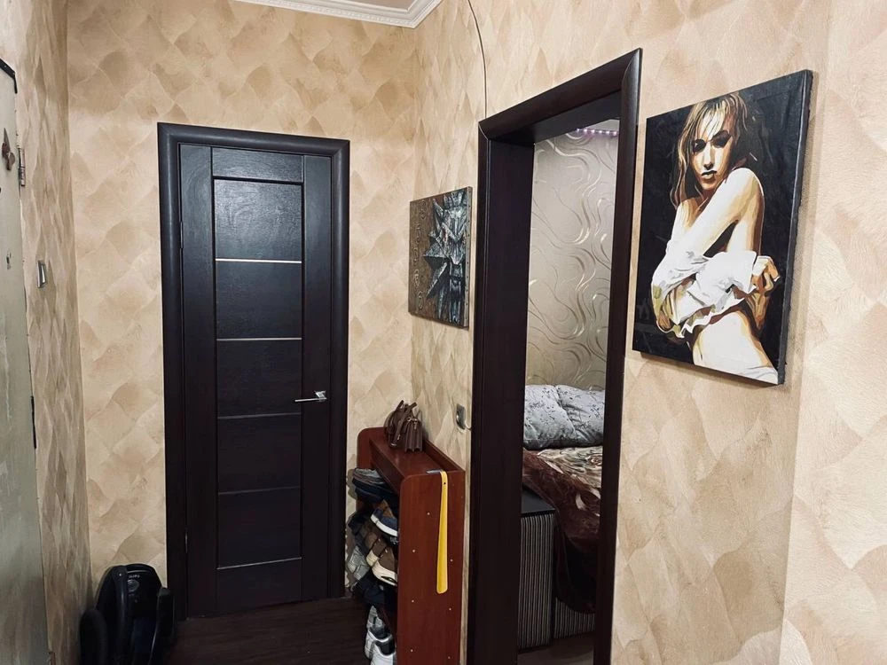 Apartment on Druzhbe! Fully furnished, Move-in ready!