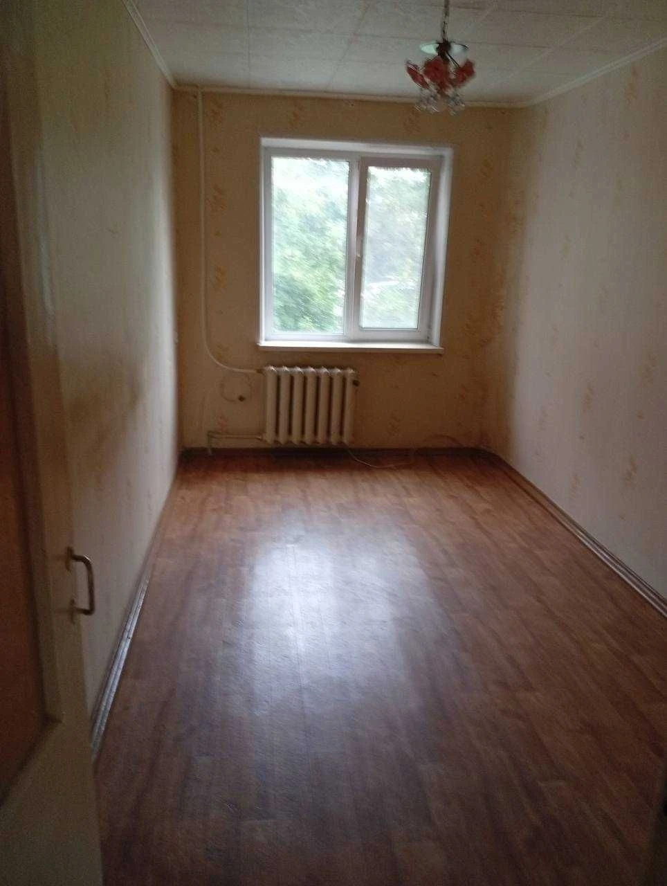 Продается 3-комнатная квартира на ул. Соборности 105