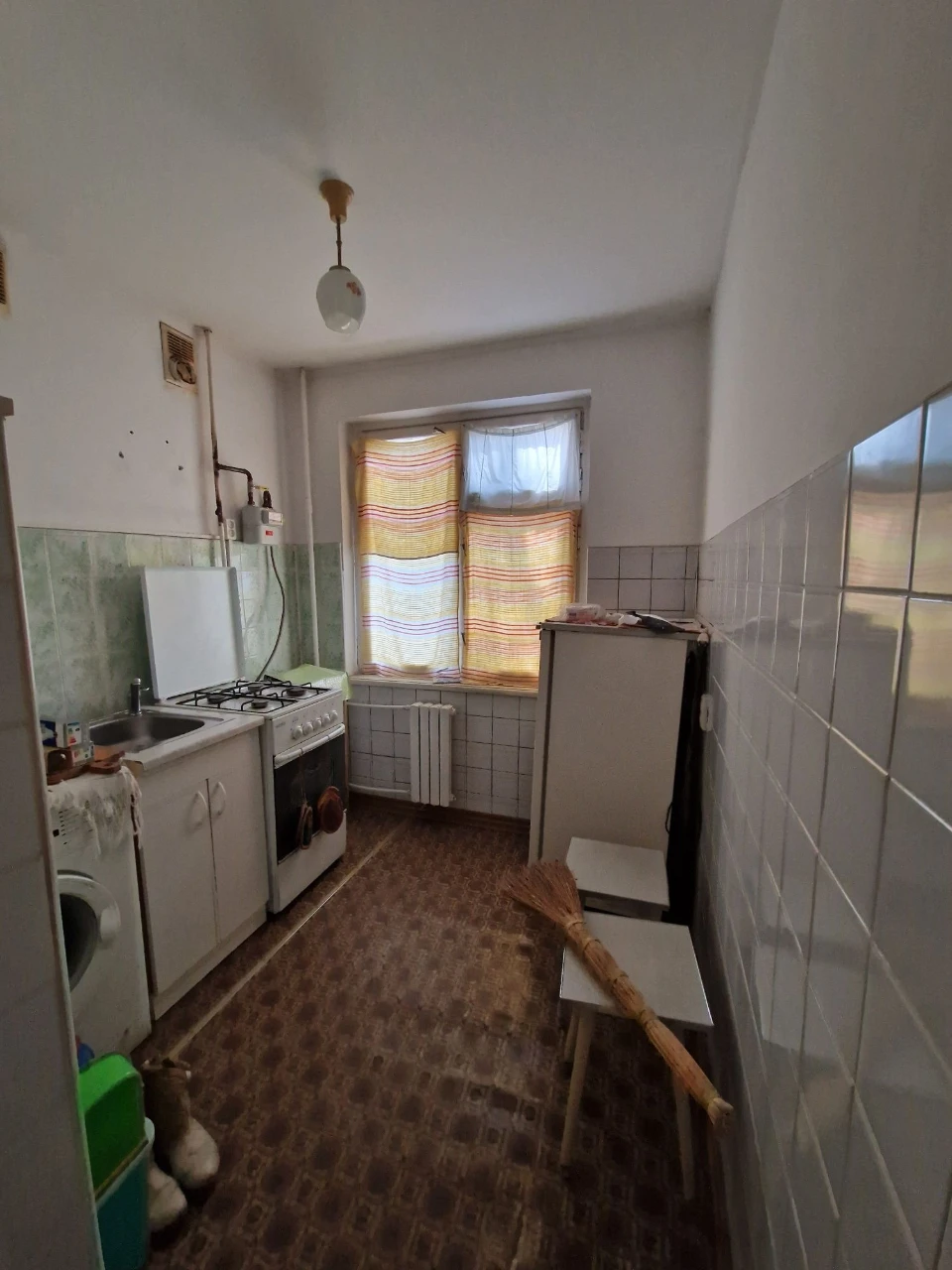 Срочно! Торг Возможен. Продажа квартиры на улице