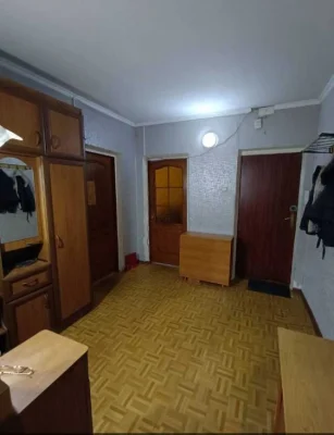 4-комнатная квартира, Девгинцовский район, Батуринская
