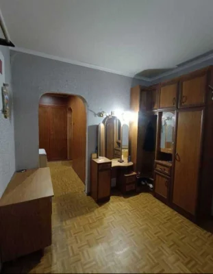 4-комнатная квартира, Девгинцовский район, Батуринская