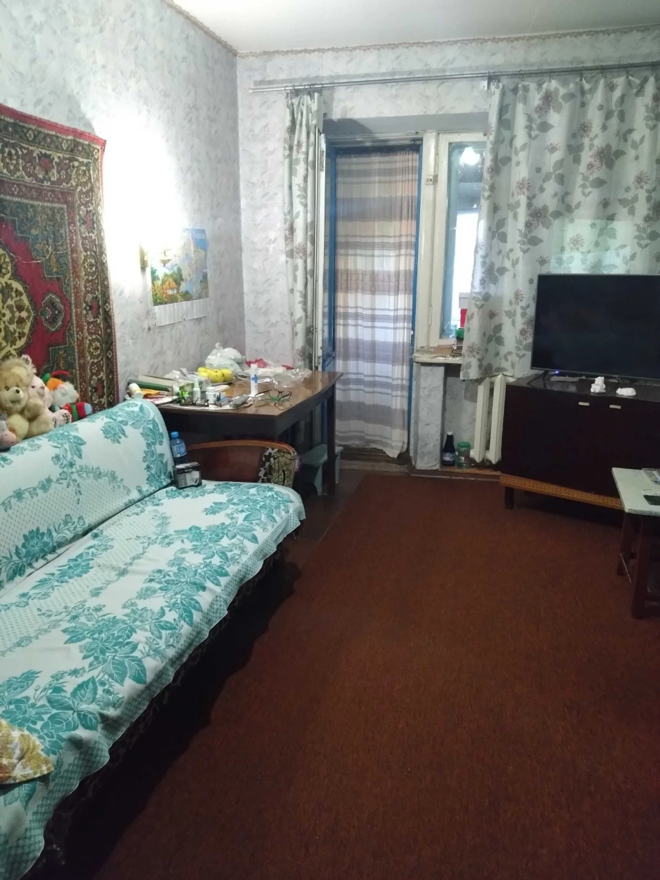 Продається 3-кімнатна квартира на вулиці Дружбі