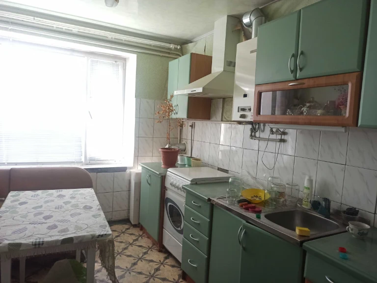 Продам 3х кімнатну квартиру
