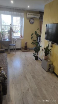район Ворошиловка остановка молодёжная