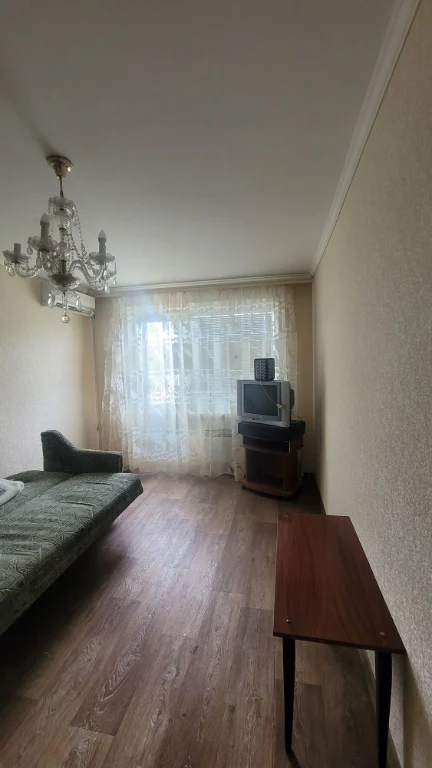 Продаётся 2-комнатная квартира в Марганце