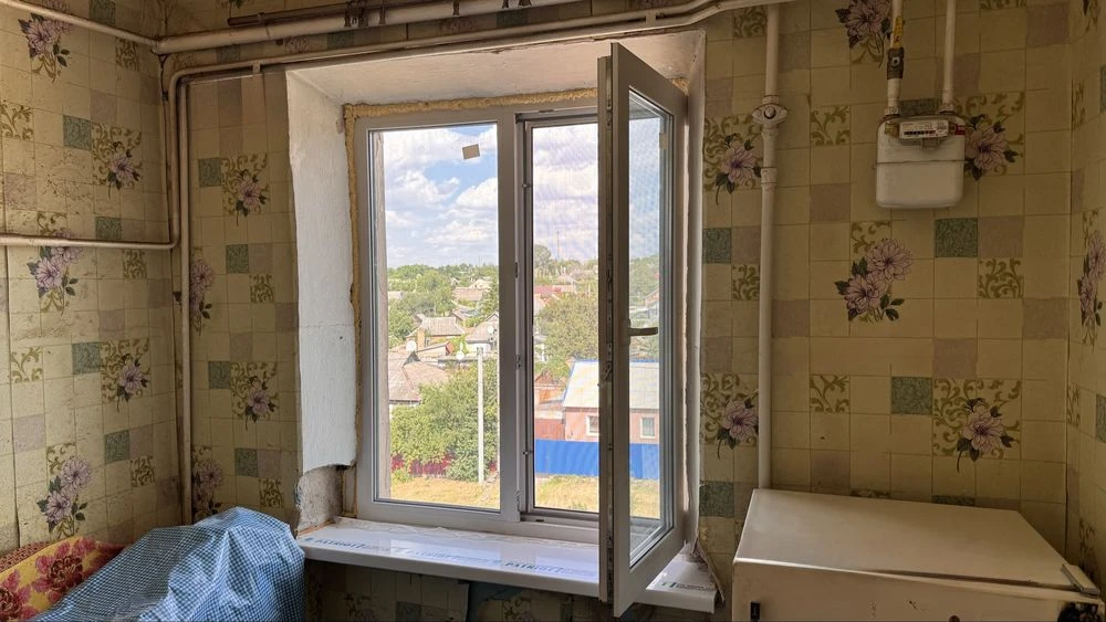 Продаётся 2-комнатная квартира в районе "Перлина"