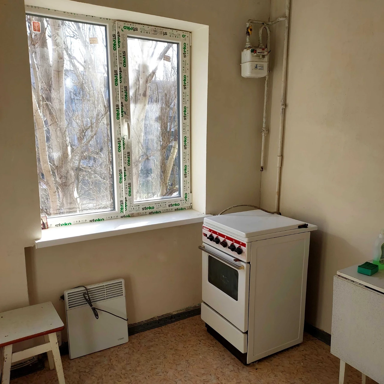 Продам 2х комнатную квартиру в г. Марганец,  район Ворошилов