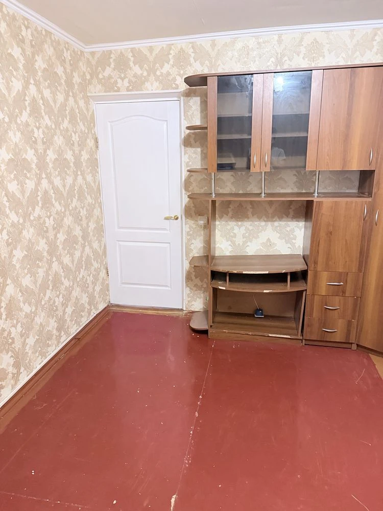 Продаётся 2-комнатная квартира