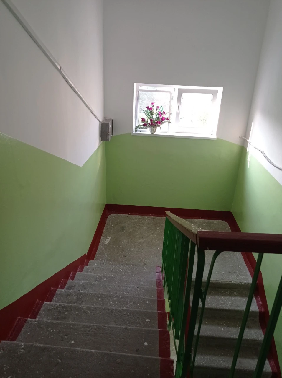 Продається 2-кімнатна квартира в Нікополі