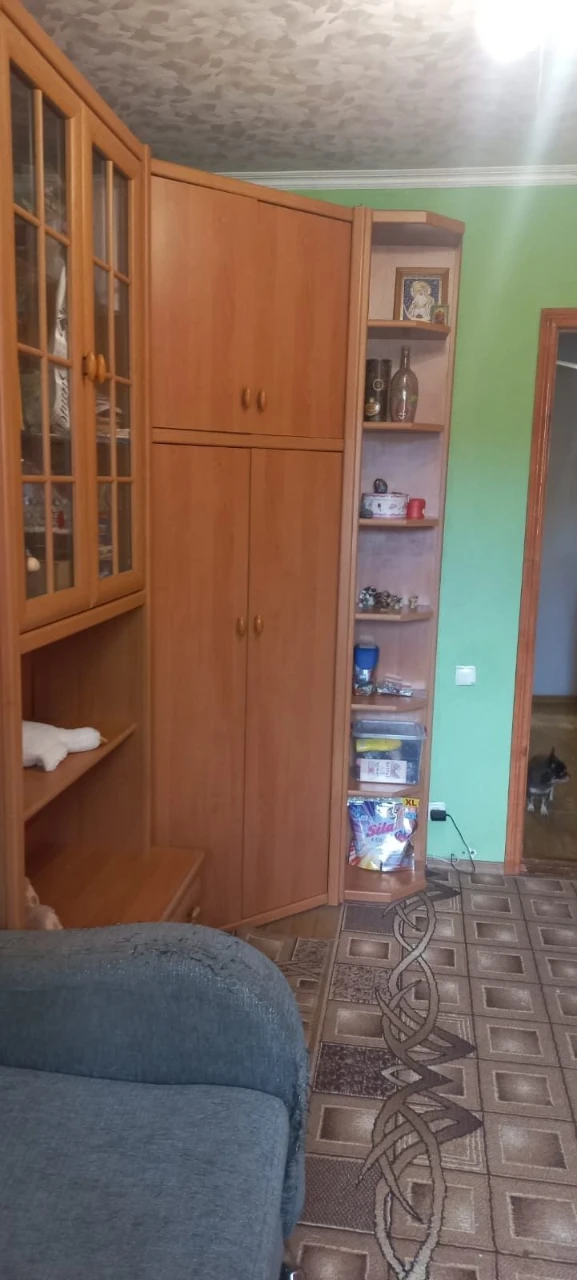 Продается трехкомнатная квартира