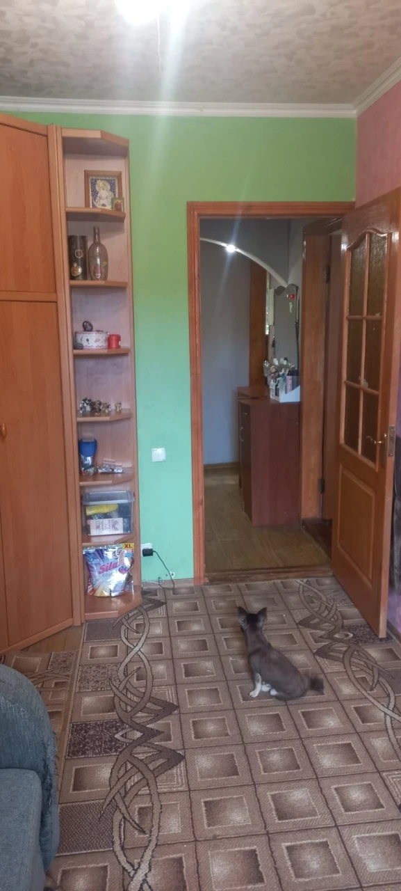 Продается трехкомнатная квартира