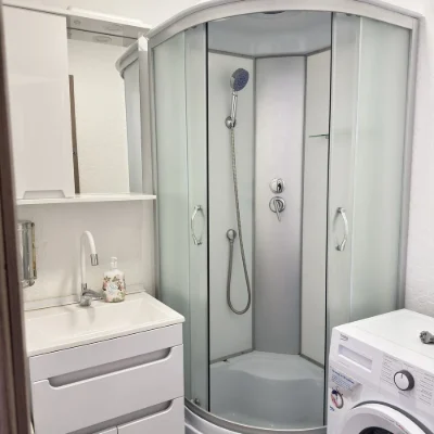 Срочно 2х Центральная библиотека 12900 дол