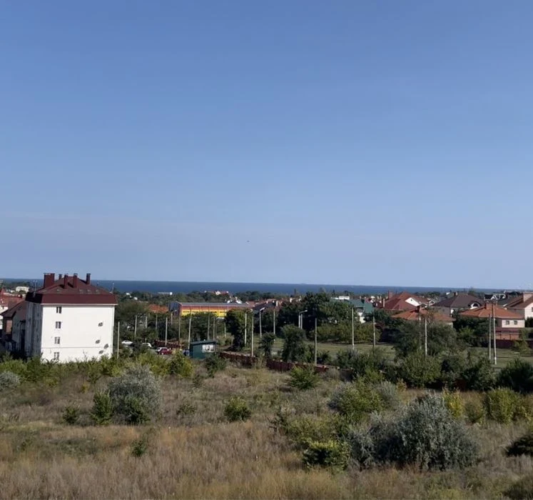 Own plot with sea view opposite Sauvignon