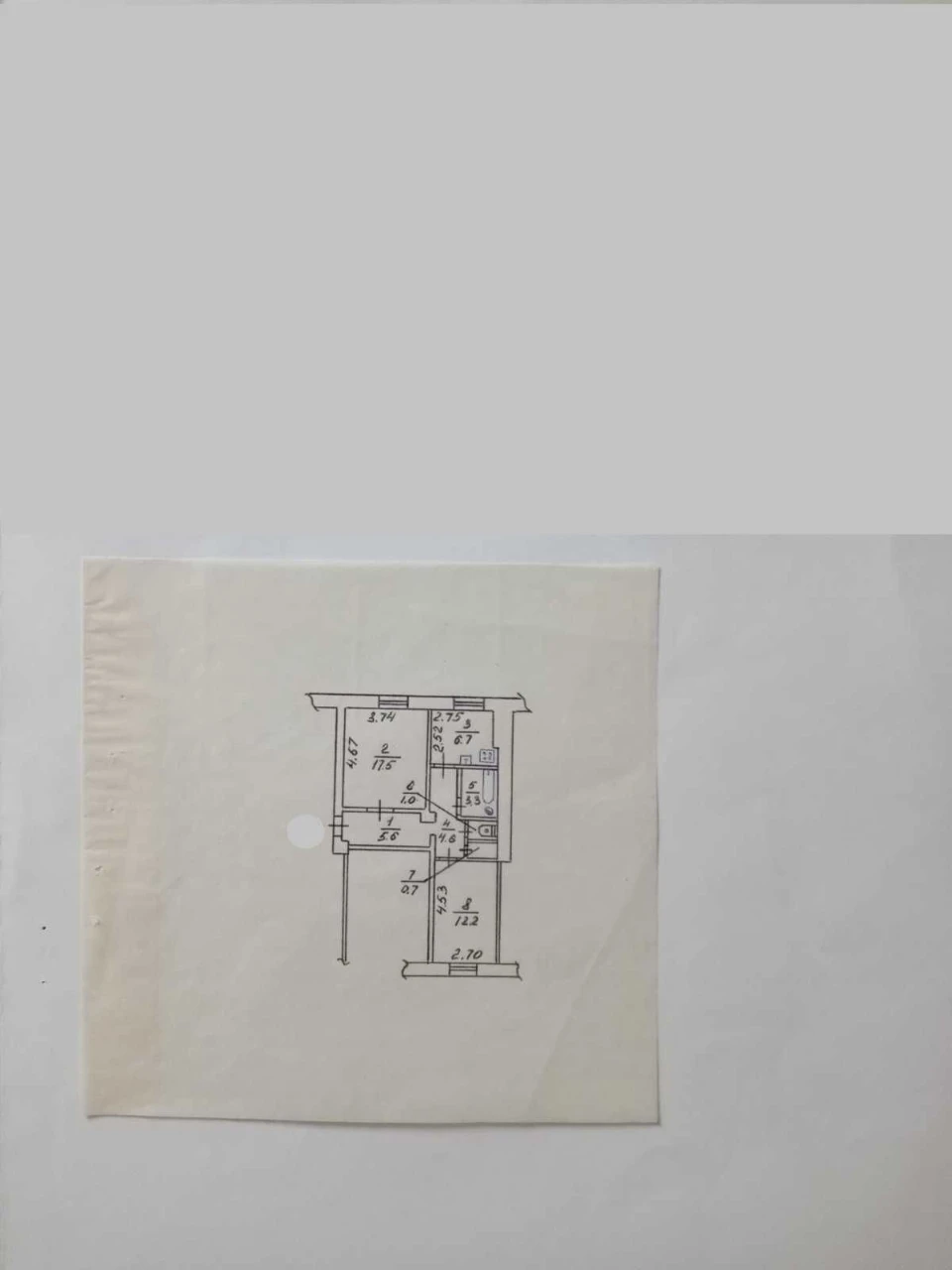 Продам 2-комн. квартиру - сталинку