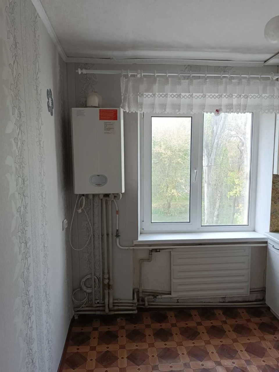 Продається 3-кімнатна квартира