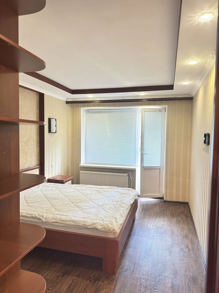 Продам 3х Княжа, 1 этаж 13700 дол