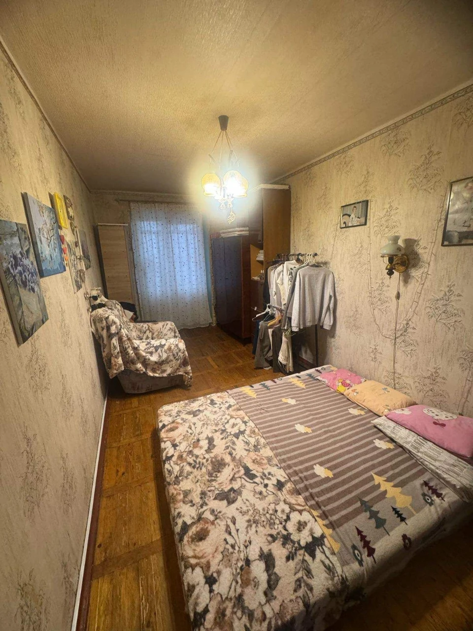 Продається 3-кімнатна квартира